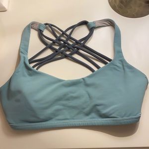 Lululemon Cross Back Sports Bra